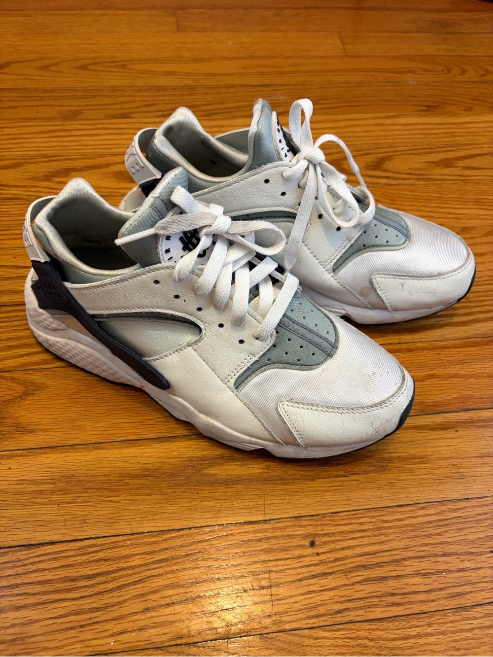 Women’s Nike Air Huaraches